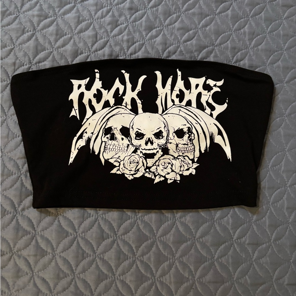 Black Skull Graphic Tube Top